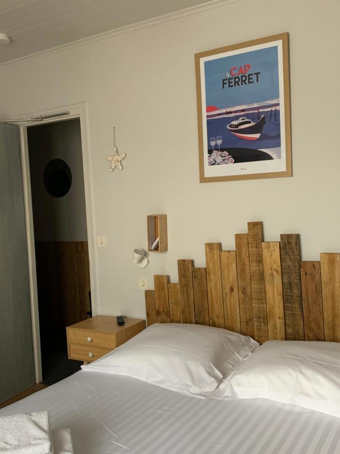 Hôtel la petite auberge Ares Esterno foto